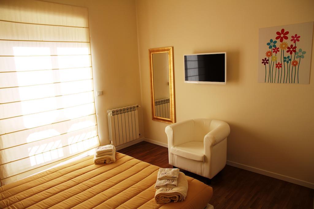 Domus Yenne Suites Cagliari Rom bilde
