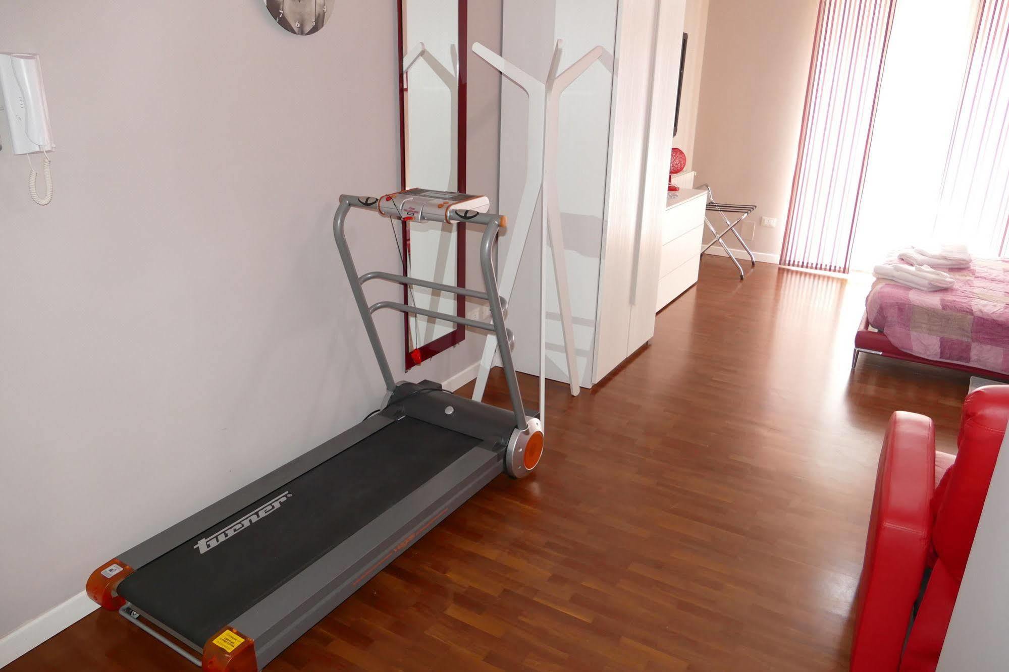 Domus Yenne Suites Cagliari Eksteriør bilde